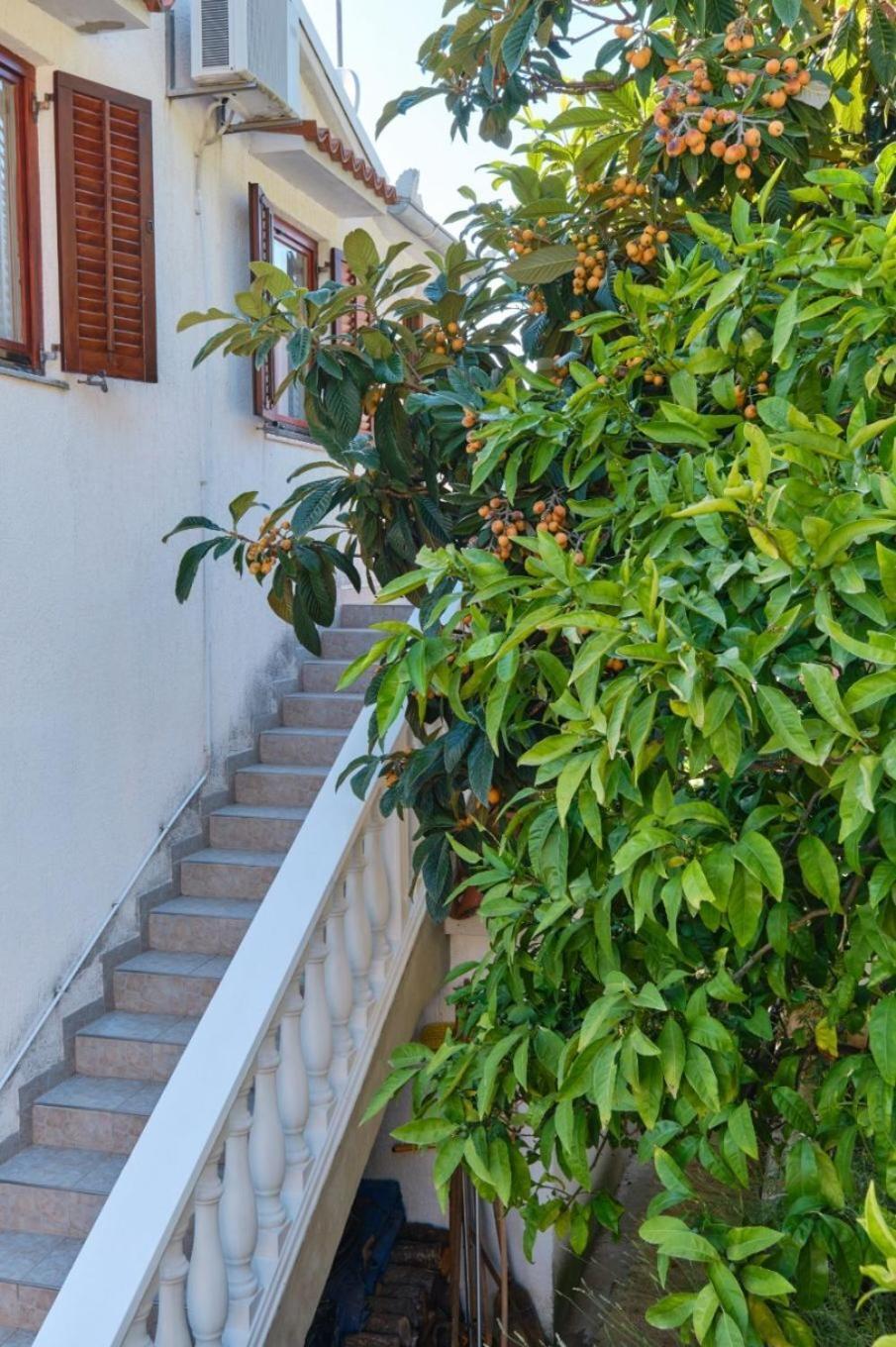 Apartment Luce Mali Losinj Exterior photo